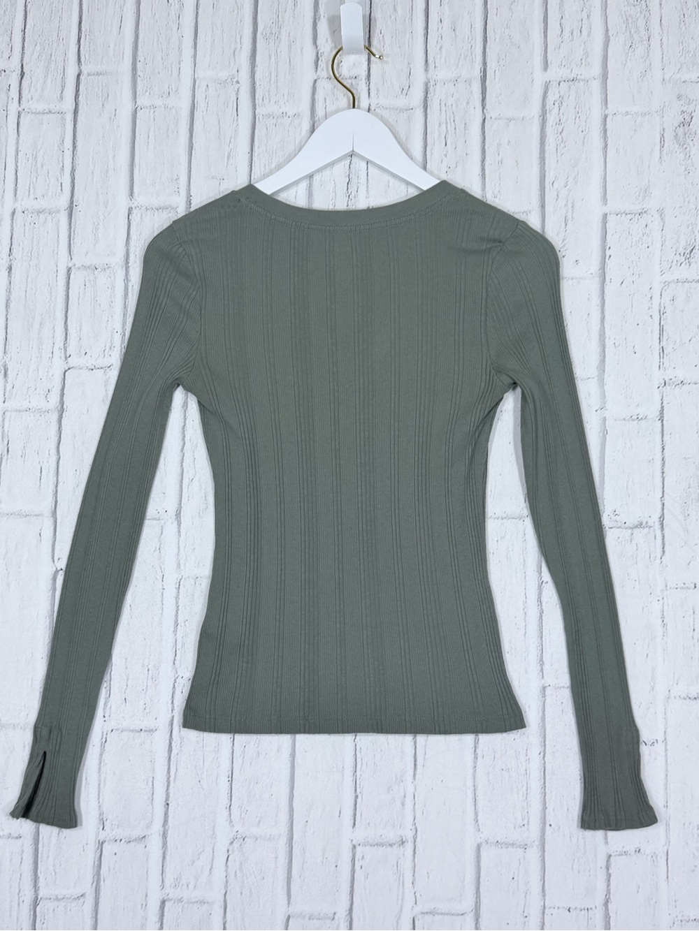 🌿 Maeve Anthropologie Olive Green Ribbed Notch Neck Top Size S - Picture 3 of 9